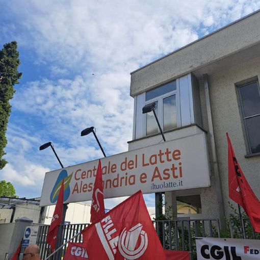 Centrale del latte (foto Ansa)