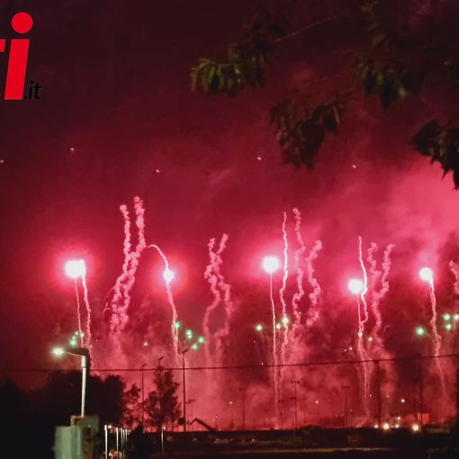Un'immagine dai fuochi d'artificio del maggio 2024