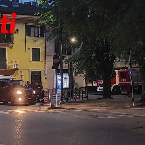 Vigili del fuoco a Nizza Monferrato per esalazioni provenienti da un tombino