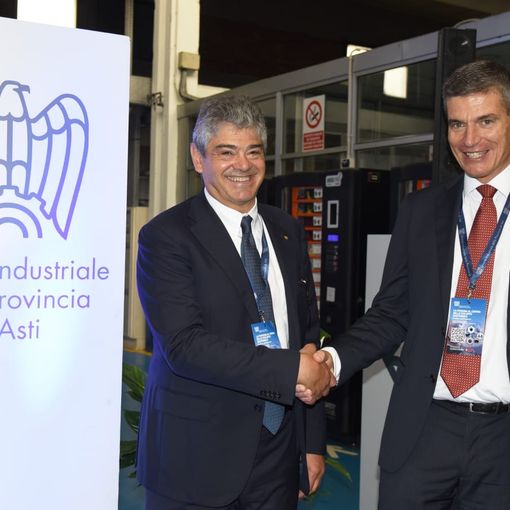 Andrea Amalberto (presidente uscente, a sinistra) con il neo presidente Luigi Costa