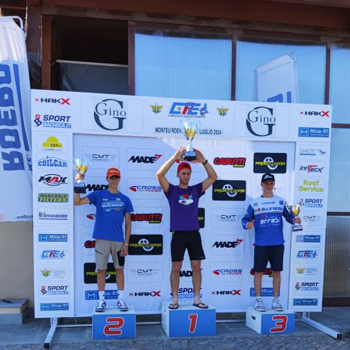 Il moto club Alfieri fa il pieno di vittorie al regionale di Monteu Roero
