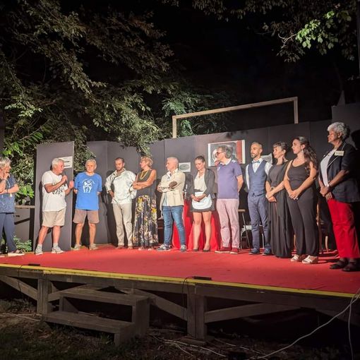 &quot;E...Che sia...Spettacolo&quot;: Grande successo per &quot;Gli Amanti&quot; a Tigliole