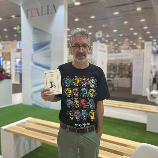 Foto tratta dal profilo Facebook dell'autore
