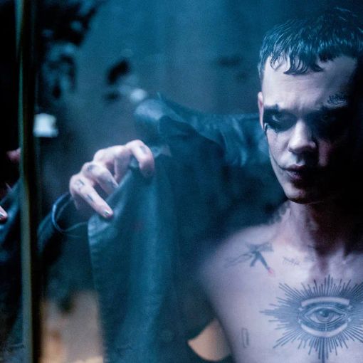 Un'immagine tratta da The Crow - Il Corvo, remake interpretato da Bill Skarsgård