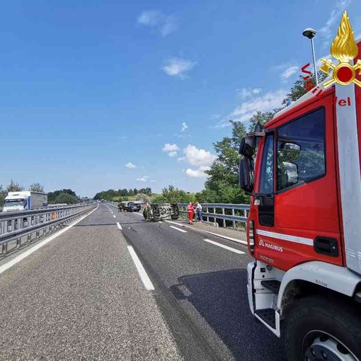 Due mezzi coinvolti in un sinistro sul tratto astigiano dell'A21, fortunatamente senza feriti gravi