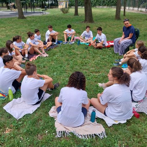 Migliora le tue prestazioni sportive attraverso la nutrizione: ascolta il tuo corpo, varia l'alimentazione e scegli cibi freschi di stagione