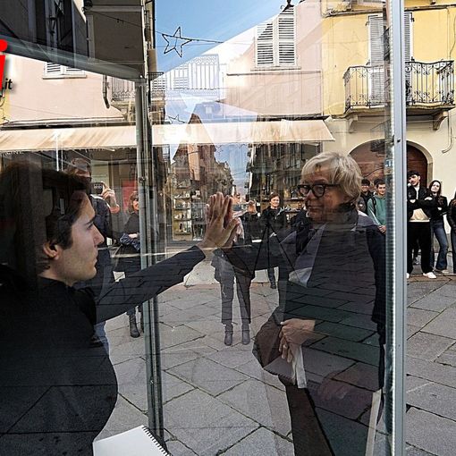 Le immagini dello spettacolo di Rizzolini (Merphefoto)