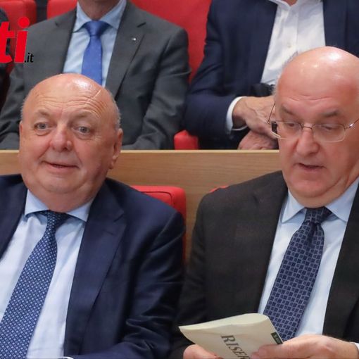 Il ministro Pichetto Fratin (a sinistra) con l'AD del Gruppo Banca di Asti Carlo De Martini - Ph. Merfephoto - Efrem Zanchettin