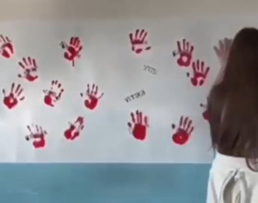 Un fermo immagine tratto dallo spot