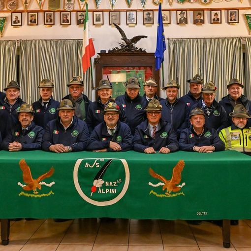 Il nuovo consiglio ANA della Sezione di Asti con alcuni Delegati di Zona (Daniele Piroso)