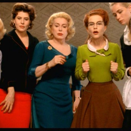 Lo straordinario cast tutto femminile del film di Ozon