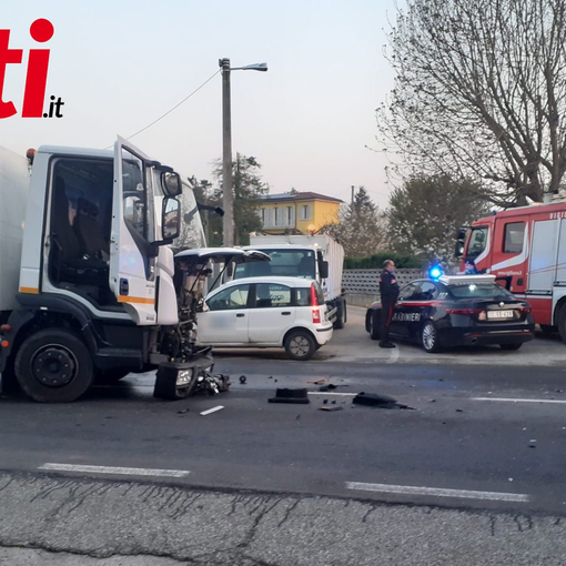 Immagini relative l'incidente avvenuto stamattina all'alba in frazione Palucco