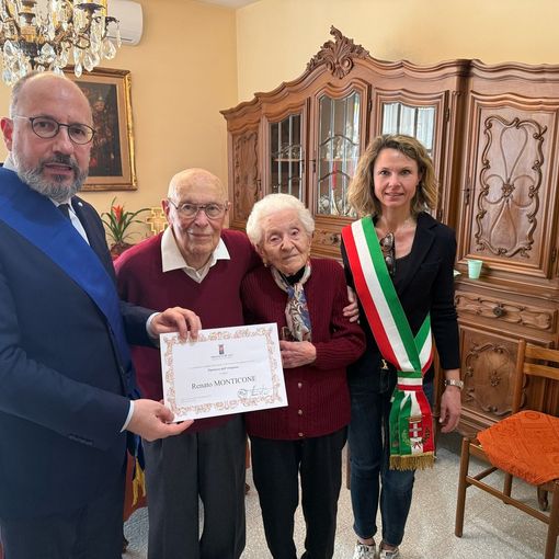 Renato Monticone compie 100 anni: festa per il nuovo patriarca dell'Astigiano