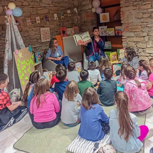 Bubbio rinnova la sua biblioteca con una festa e tanti progetti