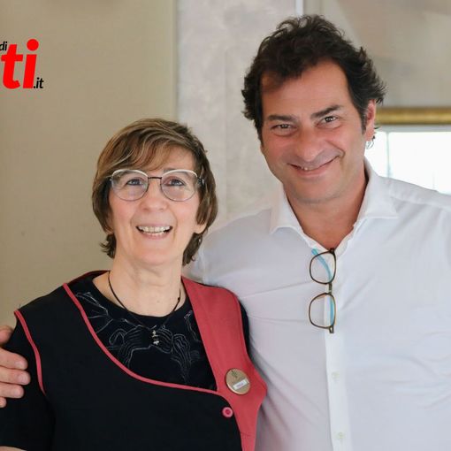 Luca Mogliotti con Ornella Gagliardi, dal 1983 storica governante della struttura (Merphefoto)