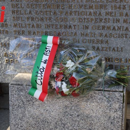 Oggi è il 25 aprile, anniversario della Liberazione. L' Astigiano si veste con il Tricolore