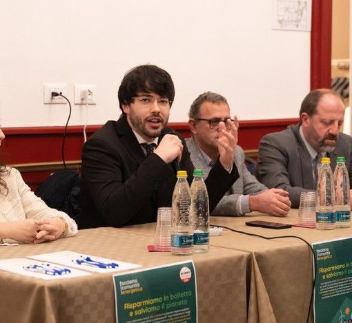 Ambiente, la proposta del M5S: “Sostegno a fondo perduto per la progettazione delle comunità energetiche”