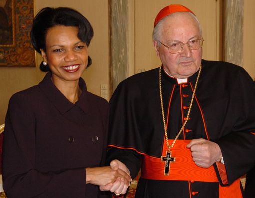 Il cardinal Sodano con Condoleeza Rice nel 2005
