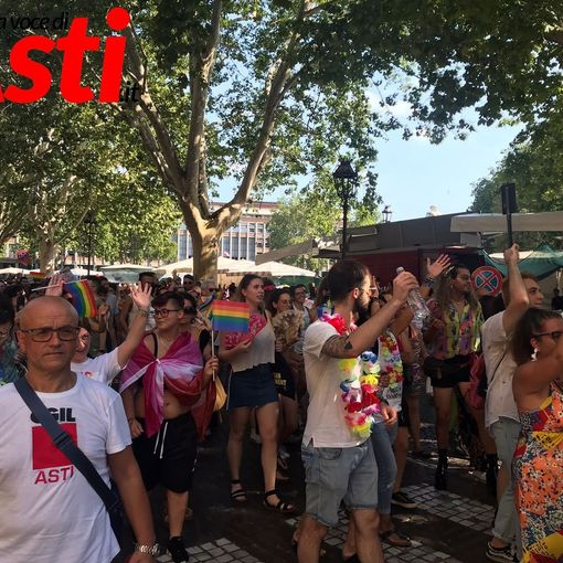 Il Pride è stato un successo di partecipazione e contenuti. &quot;La nostra comunità è la minoranza che più mostra la propria forza numerica e di presenza&quot;