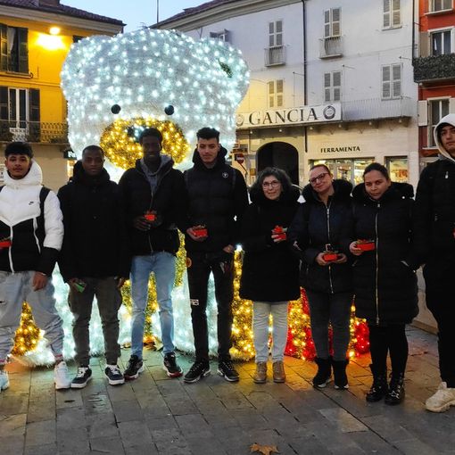 Canelli: biglietti natalizi laici e interculturali dagli studenti del CPIA