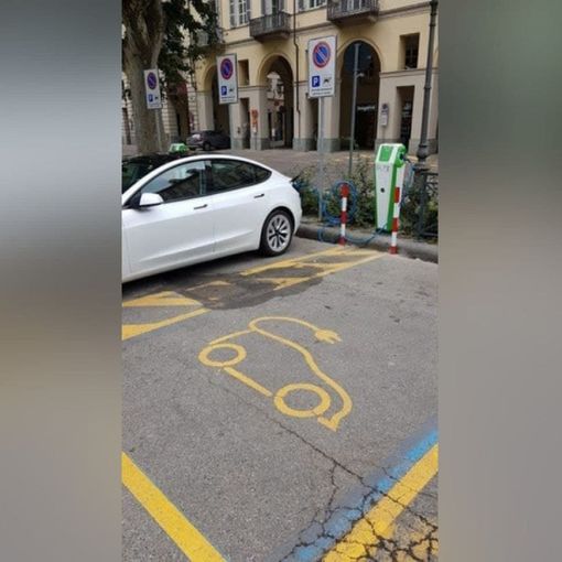 Nel 2021 +87% di vetture ibride ed elettriche, in Piemonte l'automotive si tinge di green