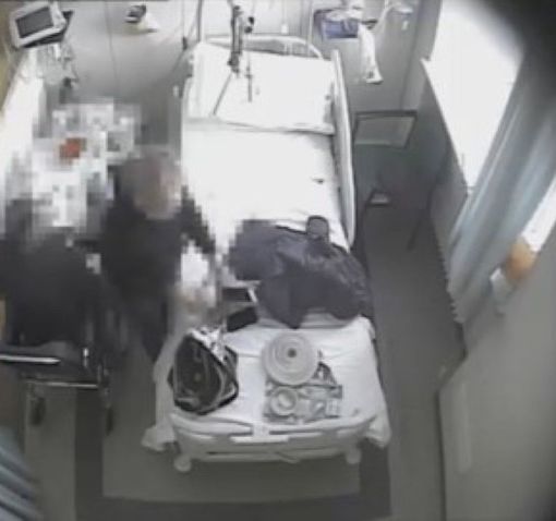 La donna ripresa dalle telecamere dei Nas di Alessandria