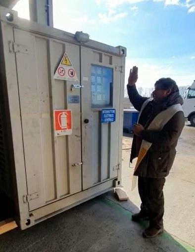 La benedizione del generatore destinato ad un ospedale ucraino