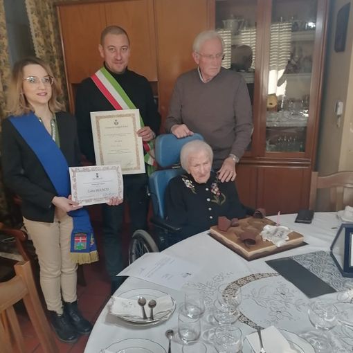 La signora Bianco con la consigliera Corino e l'assessore Borio