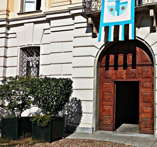 L'ingresso della sede provinciale di Confartigianato Asti