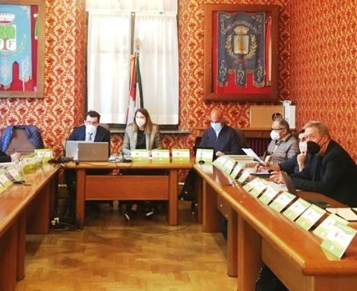 Una riunione del Distretto del Mastodonte