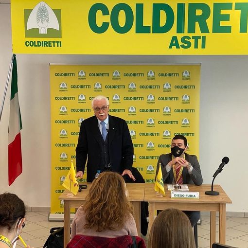 Il dottor Calabrese con Diego Furia, direttore di Coldiretti Asti