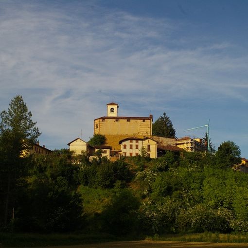 Domenica passeggiata a Capriglio sulle tracce dell'alneto di Santonco
