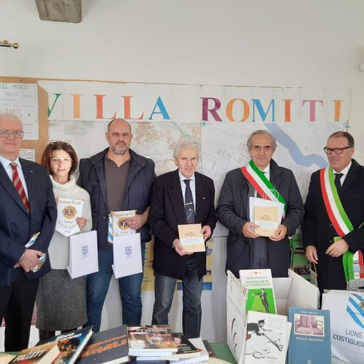 Generosa donazione dei Lions di Costigliole per la rinascita di una biblioteca nel forlivese
