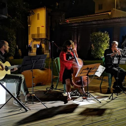 Domenica a Castagnole Monferrato il concerto della vendemmia con &quot;Simona Colonna trio&quot;