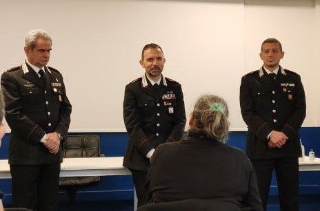 Un momento della conferenza stampa svoltasi questa mattina: al centro della foto il Tenente Colonnello Lando Un momento della conferenza stampa svoltasi questa mattina: al centro della foto il Tenente Colonnello Lando