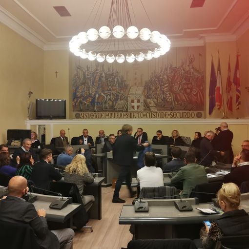 Una delle precedenti sedute