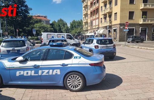 Dal Movicentro a corso Casale, corso Alessandria e luoghi di aggregazione: continuano i pattugliamenti della polizia