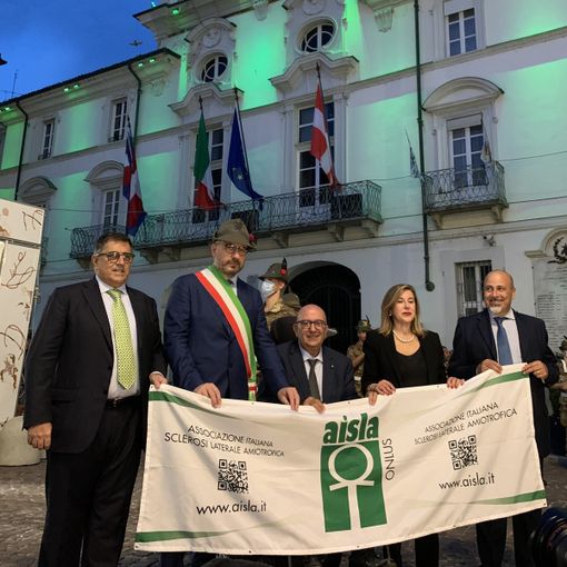 Il Comune di Asti illuminato di verde per una delle precedenti edizioni della Giornata