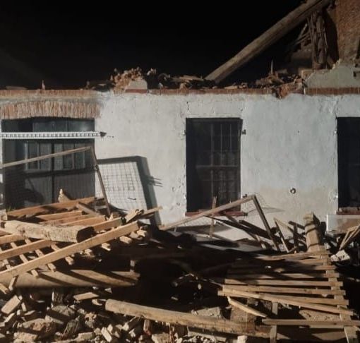 San Damiano, crollata nella notte la copertura di un deposito agricolo
