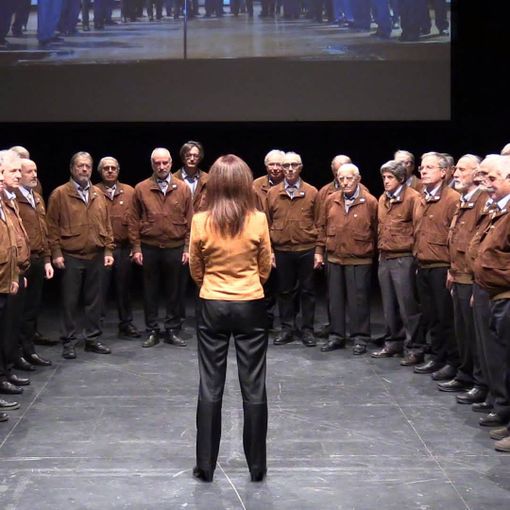 Le tradizioni e i canti popolari conquistano il pubblico dello spazio Kor [FOTO]