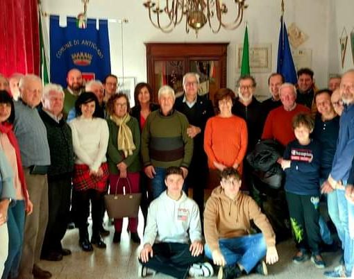 Consegnate ad Antignano le copie della Costituzione ai neodiciottenni
