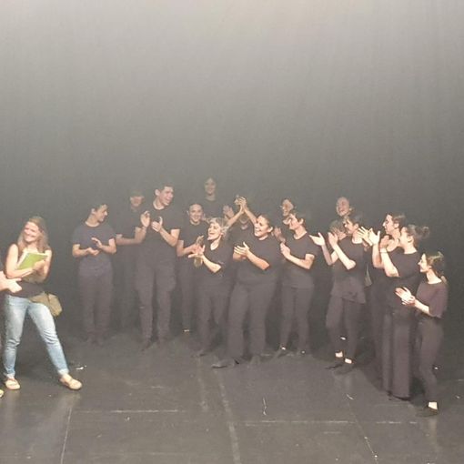 Il gruppo teatrale del Monti sul palco dello Spazio Kor per &quot;Fuori davanti alla porta&quot;