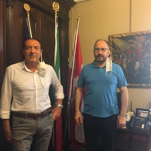 Si va verso la temporanea perimetrazione dell’area antistante l’Agenzia delle Entrate