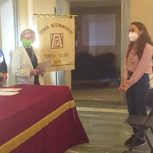 Lo Zonta Club di Asti assegna la borsa di studio nell'ambito del concorso &quot;Giovani donne nella vita pubblica&quot;