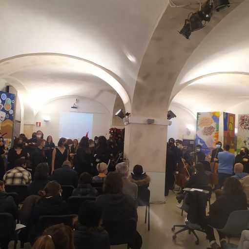 Al Monti gli allievi hanno salutato l'arrivo delle vacanze con un concerto