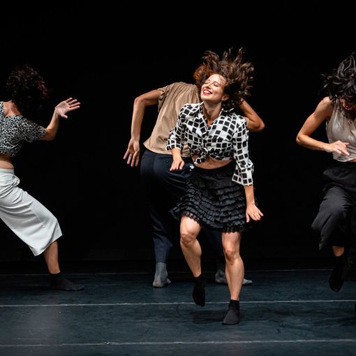 Continua la Stagione del Teatro Alfieri con il divertente 'Inferno'