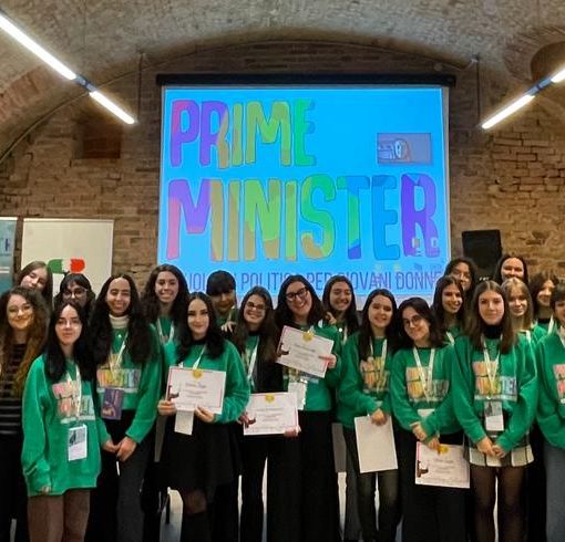 Le studentesse che hanno partecipato alla I edizione di Prime Minister – Asti il giorno del Graduation Day dello scorso 17 dicembre 2022