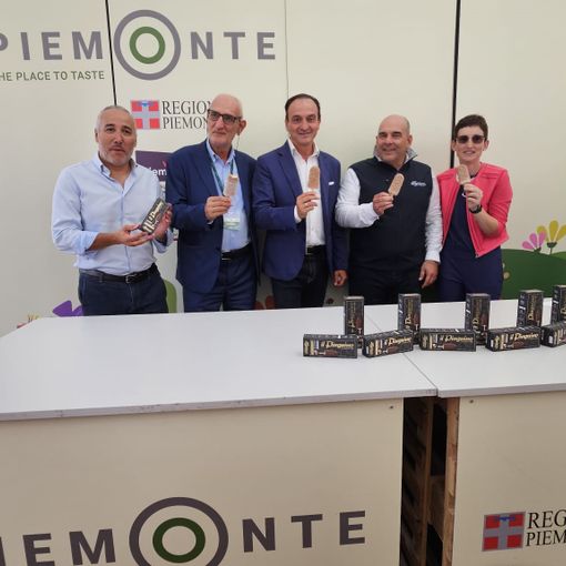 Bra: Cheese celebra anche gli 85 anni del gelato Pinguino e il suo primo granulato [VIDEO]