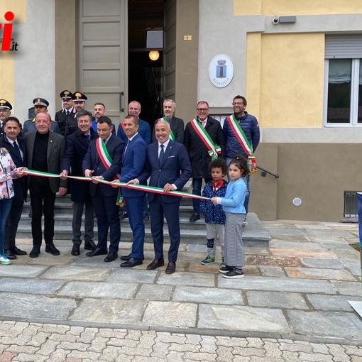 Inaugurato a Isola d'Asti il nuovo Municipio: &quot;La casa dei cittadini&quot;, ha commentato soddisfatto il sindaco [VIDEOINTERVISTA]