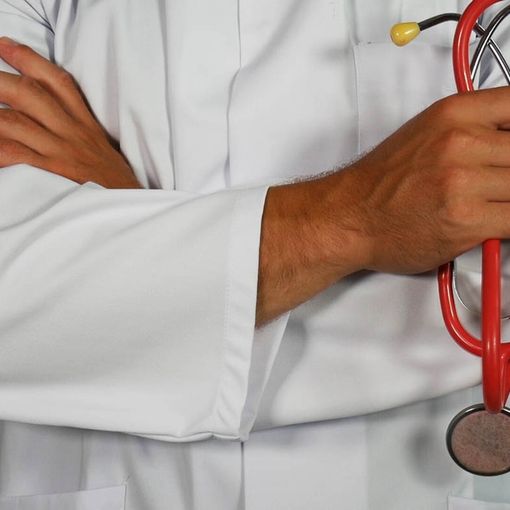 Il nuovo piano sanitario del Piemonte: meno burocrazia e più fondi ai medici di base